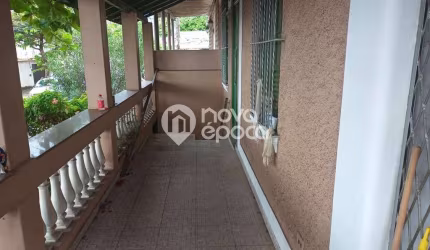 Casa em condomínio fechado com 3 quartos à venda na Rua Viseu, Jacaré, Rio de Janeiro, 101 m2 por R$ 320.000
