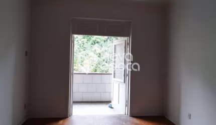 Apartamento com 2 quartos à venda na Rua São Miguel, Tijuca, Rio de Janeiro, 100 m2 por R$ 245.000