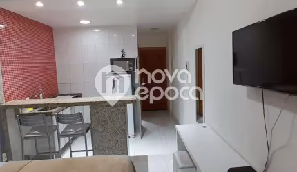 Kitnet / Stúdio à venda na Rua Ministro Viveiros de Castro, Copacabana, Rio de Janeiro, 22 m2 por R$ 460.000