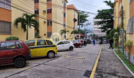 Apartamento com 2 quartos à venda na Avenida Dom Hélder Câmara, Piedade, Rio de Janeiro, 45 m2 por R$ 190.000