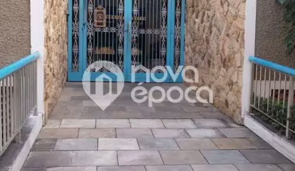 Apartamento com 3 quartos à venda na Rua Água Comprida, Vila Valqueire, Rio de Janeiro, 127 m2 por R$ 530.000