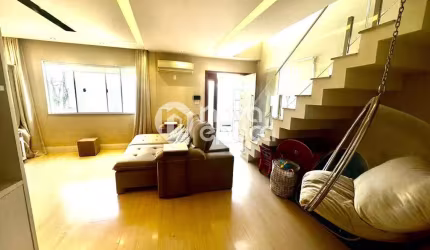 Casa em condomínio fechado com 5 quartos à venda na Rua Cardoso de Morais, Ramos, Rio de Janeiro, 402 m2 por R$ 1.190.000