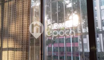 Apartamento com 3 quartos à venda na Rua Haddock Lobo, Rio Comprido, Rio de Janeiro, 74 m2 por R$ 280.000