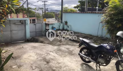 Casa em condomínio fechado com 2 quartos à venda na Rua Vaz de Toledo, Engenho Novo, Rio de Janeiro, 204 m2 por R$ 420.000