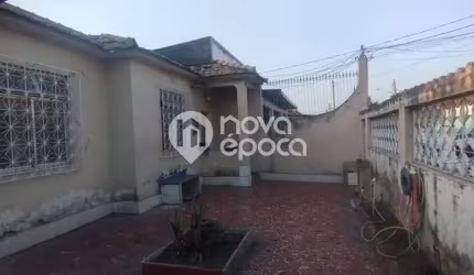 Casa em condomínio fechado com 2 quartos à venda na Rua Aporá, Inhaúma, Rio de Janeiro, 60 m2 por R$ 330.000