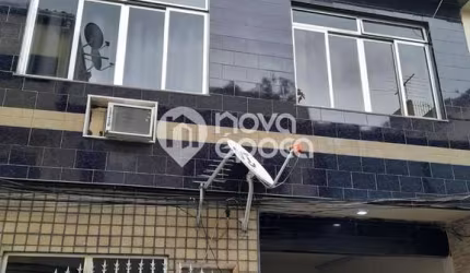 Casa em condomínio fechado com 5 quartos à venda na Rua Carlos Xavier, Oswaldo Cruz, Rio de Janeiro, 223 m2 por R$ 470.000