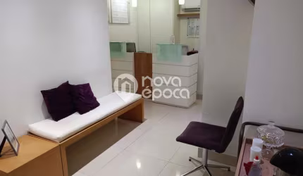 Sala comercial com 2 salas à venda na Avenida Dom Hélder Câmara, Del Castilho, Rio de Janeiro, 30 m2 por R$ 350.000