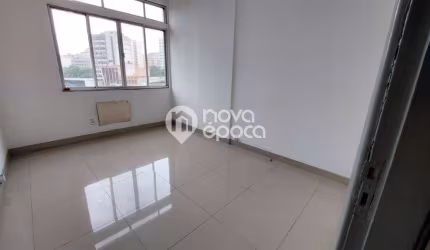 Kitnet / Stúdio à venda na Avenida Paulo de Frontin, Praça da Bandeira, Rio de Janeiro, 33 m2 por R$ 150.000