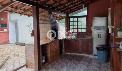 Casa em condomínio fechado com 6 quartos à venda na Rua Pau Marfim, Anil, Rio de Janeiro, 391 m2 por R$ 1.400.000