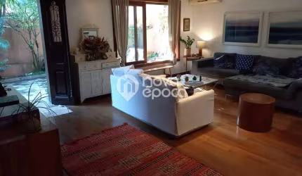 Casa com 3 quartos à venda na Rua Visconde de Carandaí, Jardim Botânico, Rio de Janeiro, 219 m2 por R$ 4.000.000