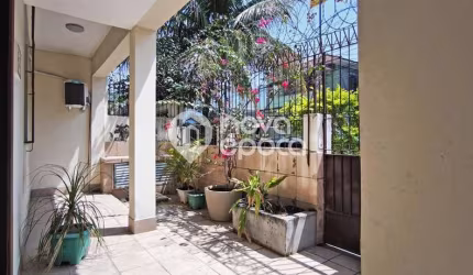 Casa com 5 quartos à venda na Rua Nísia Floresta, Andaraí, Rio de Janeiro, 247 m2 por R$ 850.000