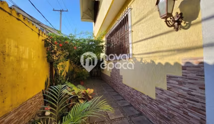 Casa com 4 quartos à venda na Rua Piauí, Todos os Santos, Rio de Janeiro, 361 m2 por R$ 910.000