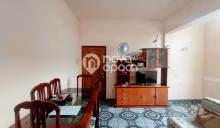 Apartamento com 3 quartos à venda na Rua Coronel Laurênio Lago, Marechal Hermes, Rio de Janeiro, 87 m2 por R$ 300.000
