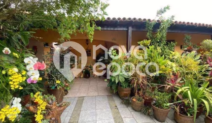 Casa em condomínio fechado com 4 quartos à venda na Rua Vital Fontoura, Bancários, Rio de Janeiro, 228 m2 por R$ 680.000