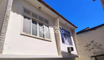 Casa com 3 quartos à venda na Praia da Rosa, Tauá, Rio de Janeiro, 80 m2 por R$ 198.000