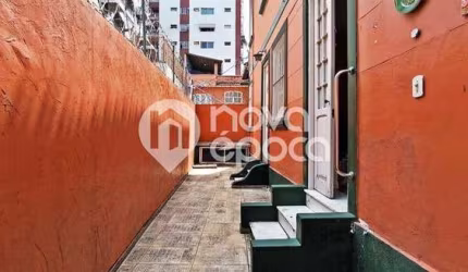 Casa em condomínio fechado com 6 quartos à venda na Rua Visconde de Abaeté, Vila Isabel, Rio de Janeiro, 160 m2 por R$ 500.000