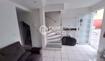Casa em condomínio fechado com 3 quartos à venda na Rua Bacairis, Taquara, Rio de Janeiro, 77 m2 por R$ 385.000