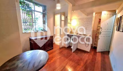 Kitnet / Stúdio à venda na Rua Marechal Cantuária, Urca, Rio de Janeiro, 16 m2 por R$ 460.000
