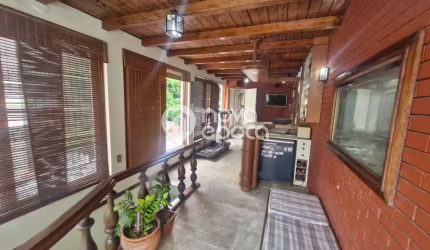 Apartamento com 3 quartos à venda na Rua Lacerda Coutinho, Copacabana, Rio de Janeiro, 230 m2 por R$ 2.700.000