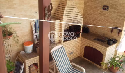 Casa com 4 quartos à venda na Rua Jorge de Oliveira, Jardim Guanabara, Rio de Janeiro, 285 m2 por R$ 2.100.000