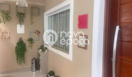 Casa com 3 quartos à venda na Rua Glaziou, Pilares, Rio de Janeiro, 193 m2 por R$ 390.000
