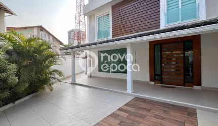 Casa em condomínio fechado com 4 quartos à venda na Avenida das Américas, Barra da Tijuca, Rio de Janeiro, 302 m2 por R$ 3.550.000
