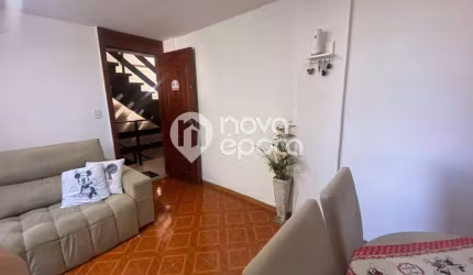 Apartamento com 3 quartos à venda na Rua Frei Inocêncio, Praia da Bandeira, Rio de Janeiro, 57 m2 por R$ 240.000