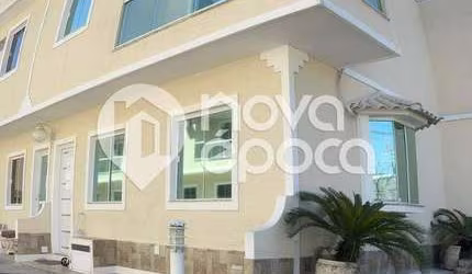 Casa em condomínio fechado com 3 quartos à venda na Rua Anália Franco, Campinho, Rio de Janeiro, 110 m2 por R$ 380.000
