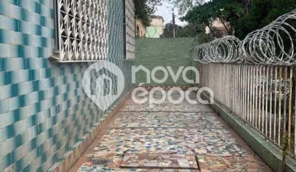 Casa com 2 quartos à venda na Rua Joaquim Martins, Encantado, Rio de Janeiro, 334 m2 por R$ 220.000