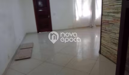 Casa com 4 quartos à venda na Rua Agostinho Menezes, Andaraí, Rio de Janeiro, 238 m2 por R$ 870.000