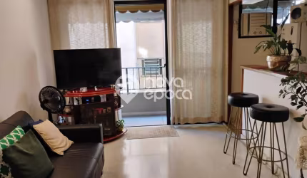 Flat com 1 quarto à venda na Rua Figueiredo Magalhães, Copacabana, Rio de Janeiro, 47 m2 por R$ 700.000