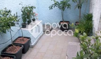 Apartamento com 3 quartos à venda na Rua Vinte e Cinco de Dezembro, Irajá, Rio de Janeiro, 108 m2 por R$ 290.000