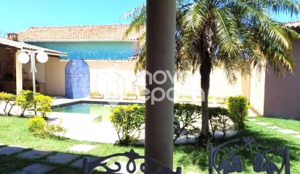 Casa em condomínio fechado com 5 quartos à venda na Avenida Luiz Viana Filho, Enseada das Gaivotas, Rio das Ostras, 387 m2 por R$ 1.300.000