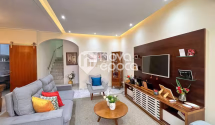 Casa em condomínio fechado com 4 quartos à venda na Rua Marquês de Valença, Tijuca, Rio de Janeiro, 80 m2 por R$ 890.000