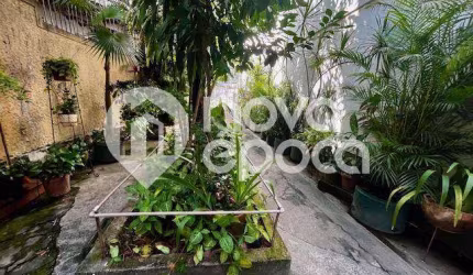 Casa em condomínio fechado com 2 quartos à venda na Rua Capitão Salomão, Humaitá, Rio de Janeiro, 55 m2 por R$ 680.000