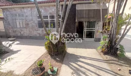 Casa em condomínio fechado com 3 quartos à venda na Rua Ângelo Neves, Moneró, Rio de Janeiro, 1 m2 por R$ 960.000