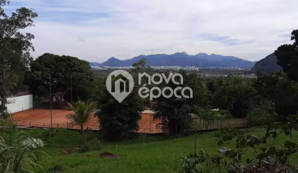 Casa em condomínio fechado com 4 quartos à venda na Rua Rubineia, Itanhangá, Rio de Janeiro, 675 m2 por R$ 870.000