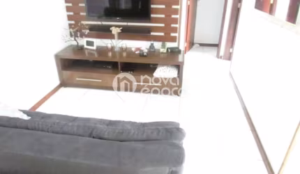 Apartamento com 2 quartos à venda na Rua Clarimundo de Melo, Piedade, Rio de Janeiro, 56 m2 por R$ 220.000