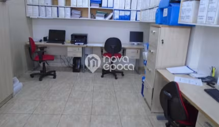 Sala comercial à venda na Avenida Presidente Vargas, Centro, Rio de Janeiro, 53 m2 por R$ 215.000