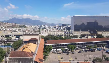 Apartamento com 1 quarto à venda na Rua Frei Caneca, Centro, Rio de Janeiro, 31 m2 por R$ 180.000