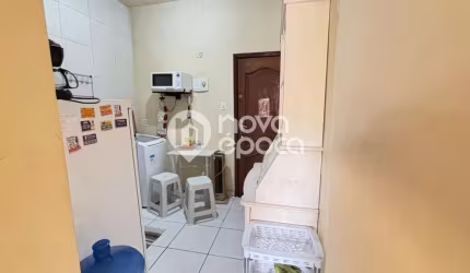 Kitnet / Stúdio à venda na Rua Costa Bastos, Santa Teresa, Rio de Janeiro, 20 m2 por R$ 200.000