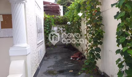 Casa com 4 quartos à venda na Rua Botucatu, Grajaú, Rio de Janeiro, 533 m2 por R$ 1.500.000