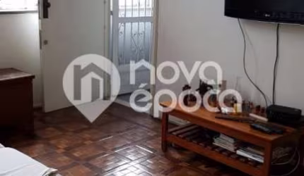 Apartamento com 2 quartos à venda na Rua Costa Bastos, Santa Teresa, Rio de Janeiro, 74 m2 por R$ 400.000