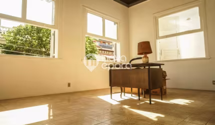 Casa com 4 quartos à venda na Rua Benevenuto Berna, Maracanã, Rio de Janeiro, 221 m2 por R$ 1.100.000