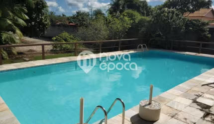 Casa com 5 quartos à venda na Rua Virgílio Serrano, Boqueirão, Saquarema, 454 m2 por R$ 1.250.000