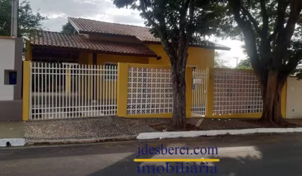 Casa / Sobrado no Jardim Morada das Flores em Holambra