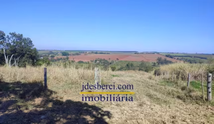 Sítio / Chácara no Paiol de Telhas em Mogi-Mirim