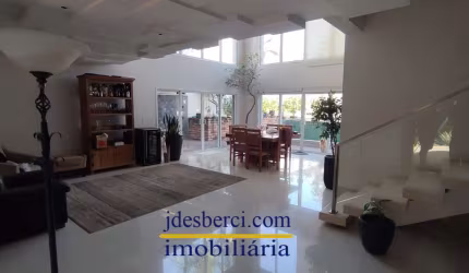 Casa / Sobrado em Condomínio no Palm Park em Holambra
