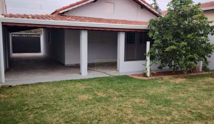 Casa / Sobrado no Parque Residencial Groot em Holambra