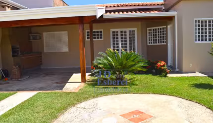 Casa / Sobrado no Jardim das Tulipas em Holambra